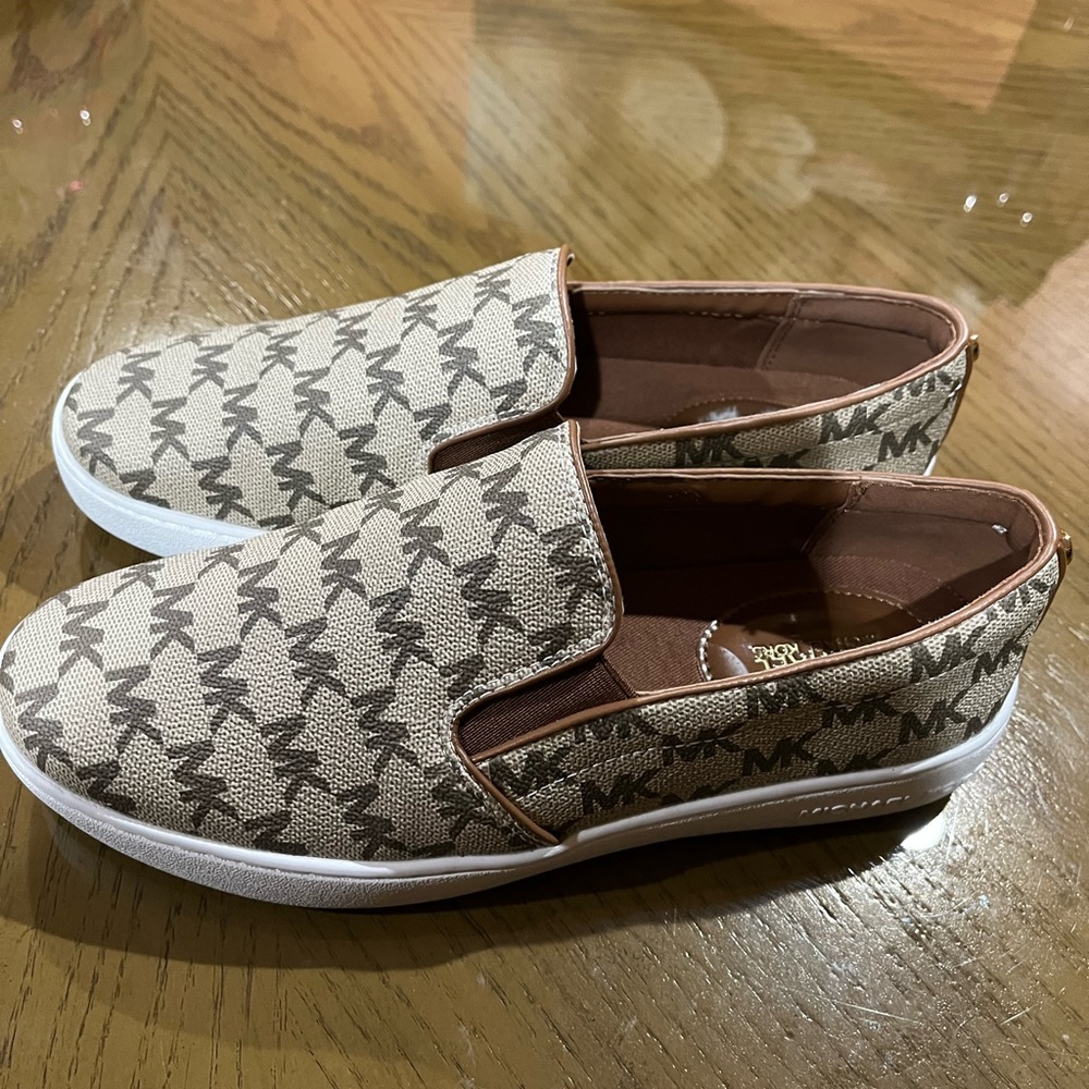 Original Michael Kors slip on shoes